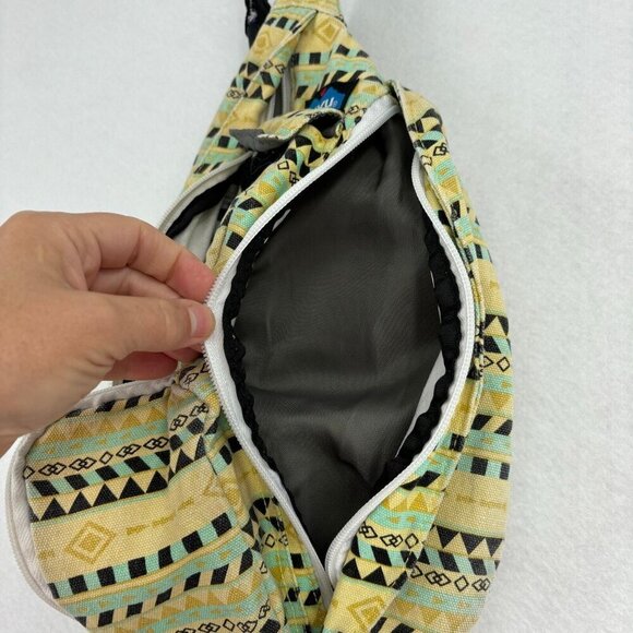 KAVU Rope Bag Sling Crossbody Yellow Geometric Aztec Canvas Shoulder Backpack 1 - Picture 4 of 8